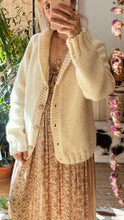 Load image into Gallery viewer, CREMY WOOL CARDIGAN
