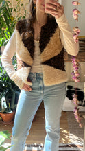 Load image into Gallery viewer, PATCHWORK SHEEPSKIN VEST
