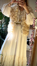 Load image into Gallery viewer, GOLDILOCKS SHEEPSKIN VEST
