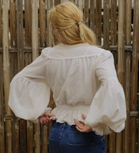 Load image into Gallery viewer, JULIA BLOUSE
